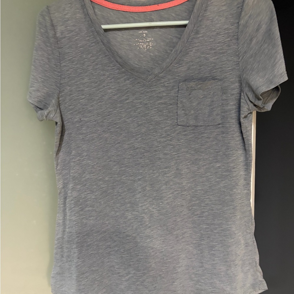 Sonoma Gray V-Neck Women's Top